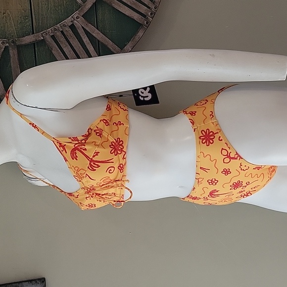 Inner Relm Wildfox Bikini - Picture 6 of 16